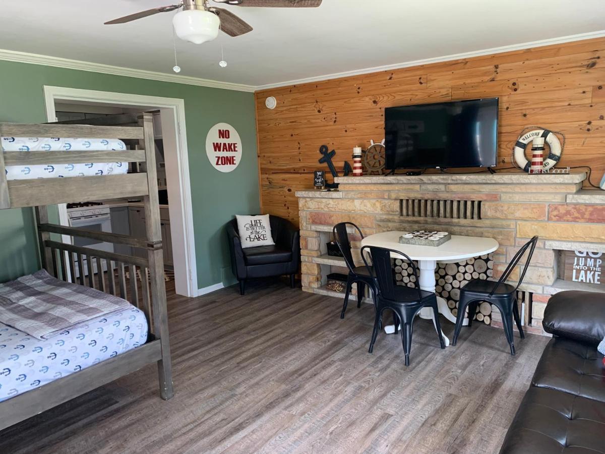 Grand Lake Resort Presque Isle Екстериор снимка