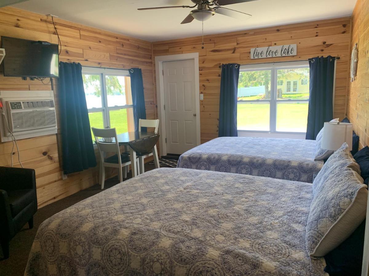 Grand Lake Resort Presque Isle Екстериор снимка