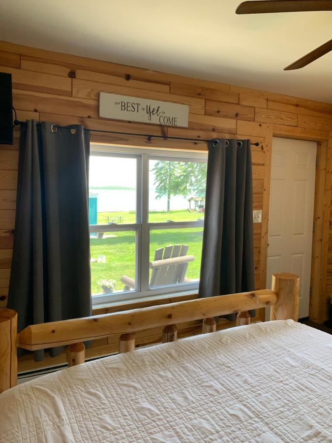 Grand Lake Resort Presque Isle Екстериор снимка