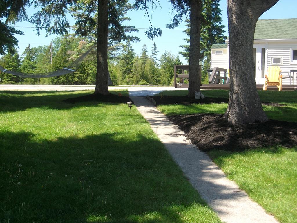 Grand Lake Resort Presque Isle Екстериор снимка